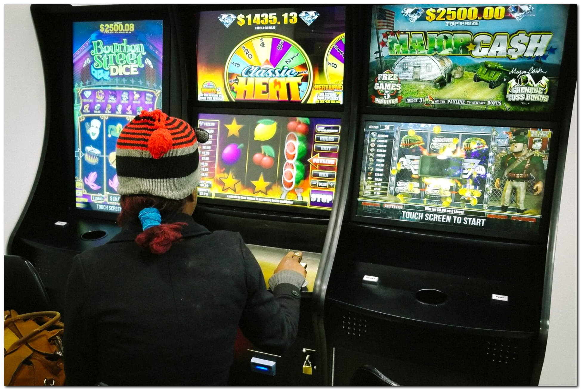 425% Best signup bonus casino at Casino Room