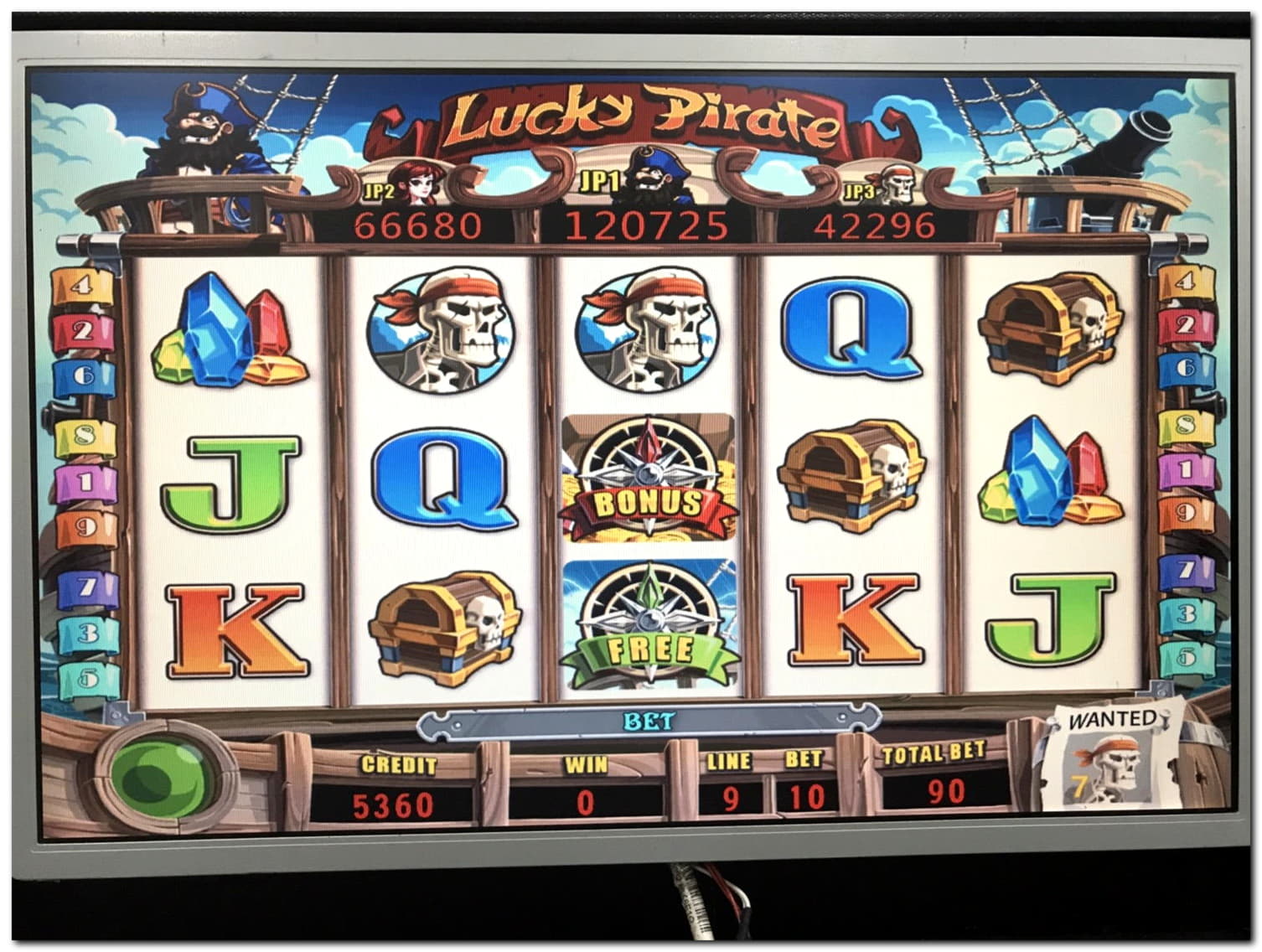 €130 Daily freeroll slot tournament at Miamidice Casino