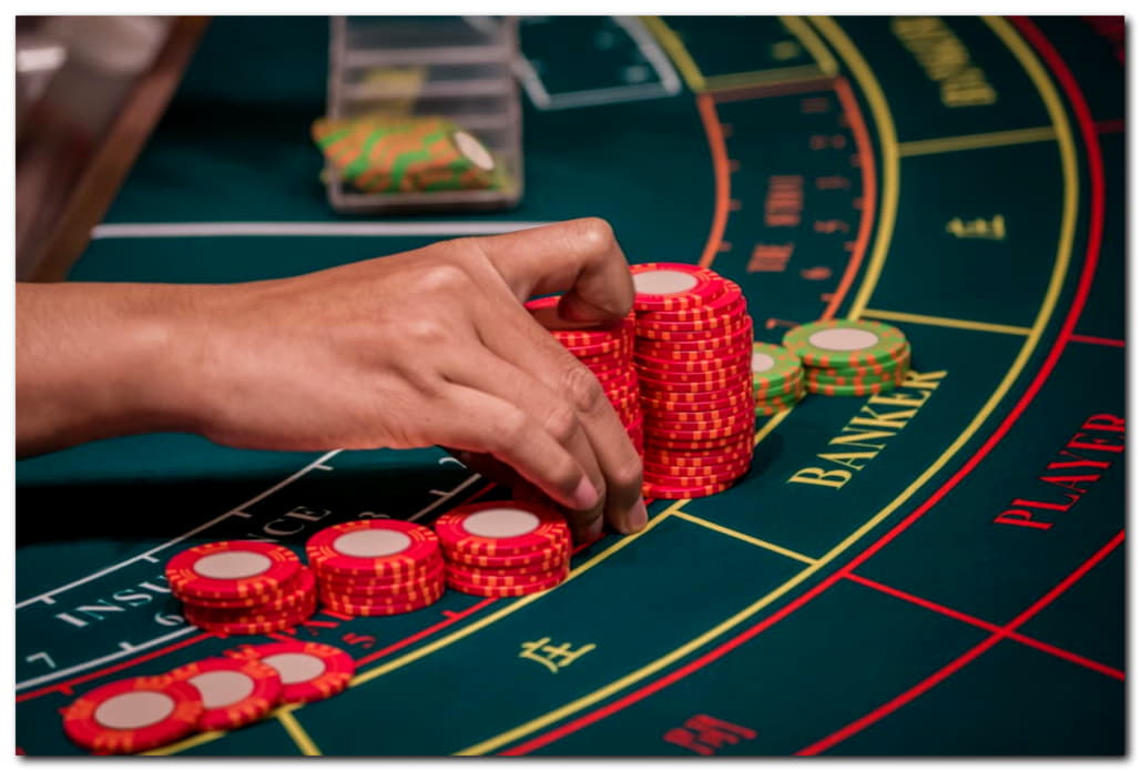 $945 Daily freeroll slot tournament at 24 VIP Casino