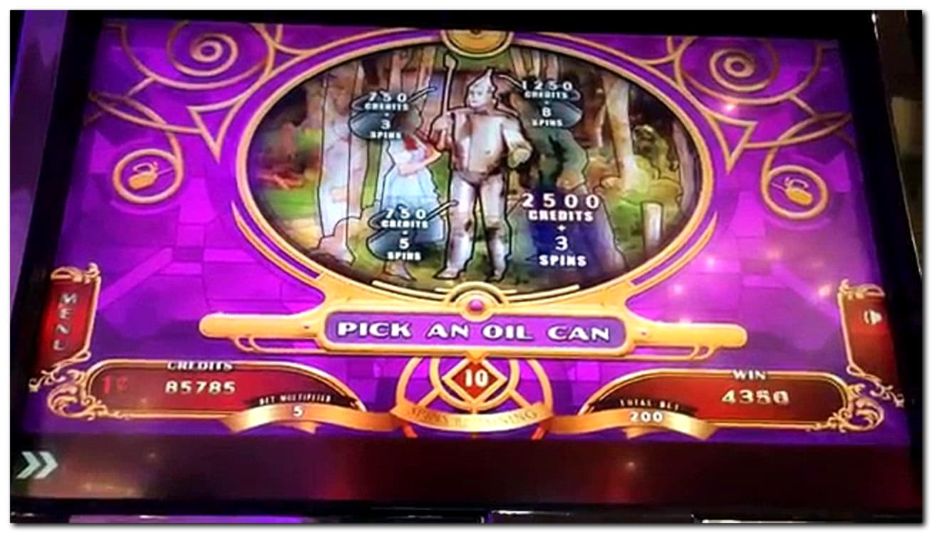 €205 FREE CHIP CASINO at Trada Casino
