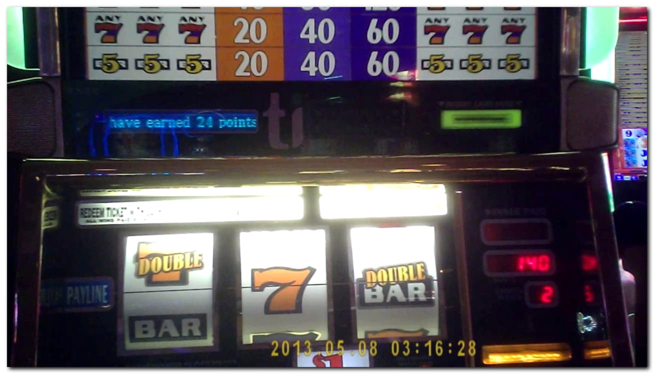 £375 Mobile freeroll slot tournament at Casino Room