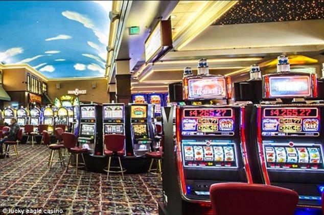 EUR 595 Mobile freeroll slot tournament at Guts Casino