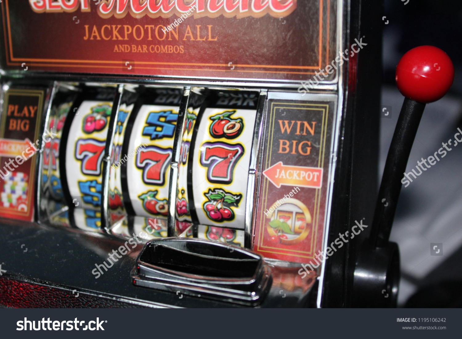 200 FREE SPINS at Finland Casino 