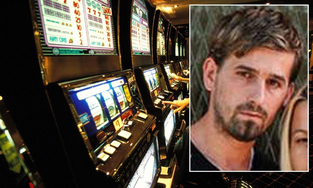 £490 free chip at Casino Room