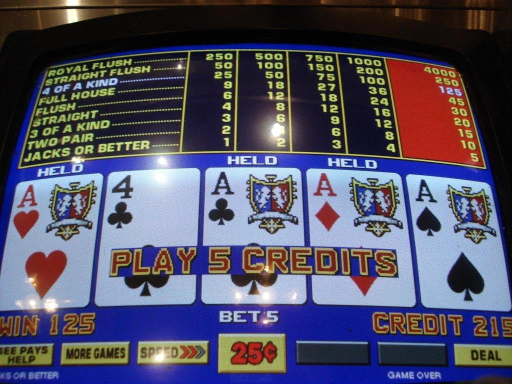 $1530 NO DEPOSIT BONUS CODE at Lucky Emperor Casino