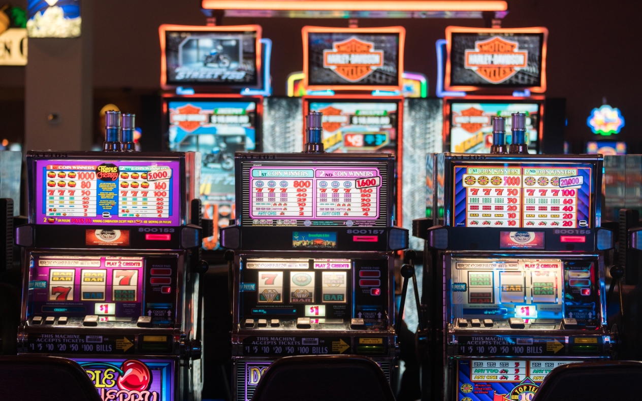 570% Signup Casino Bonus at Slotty Dubai Casino