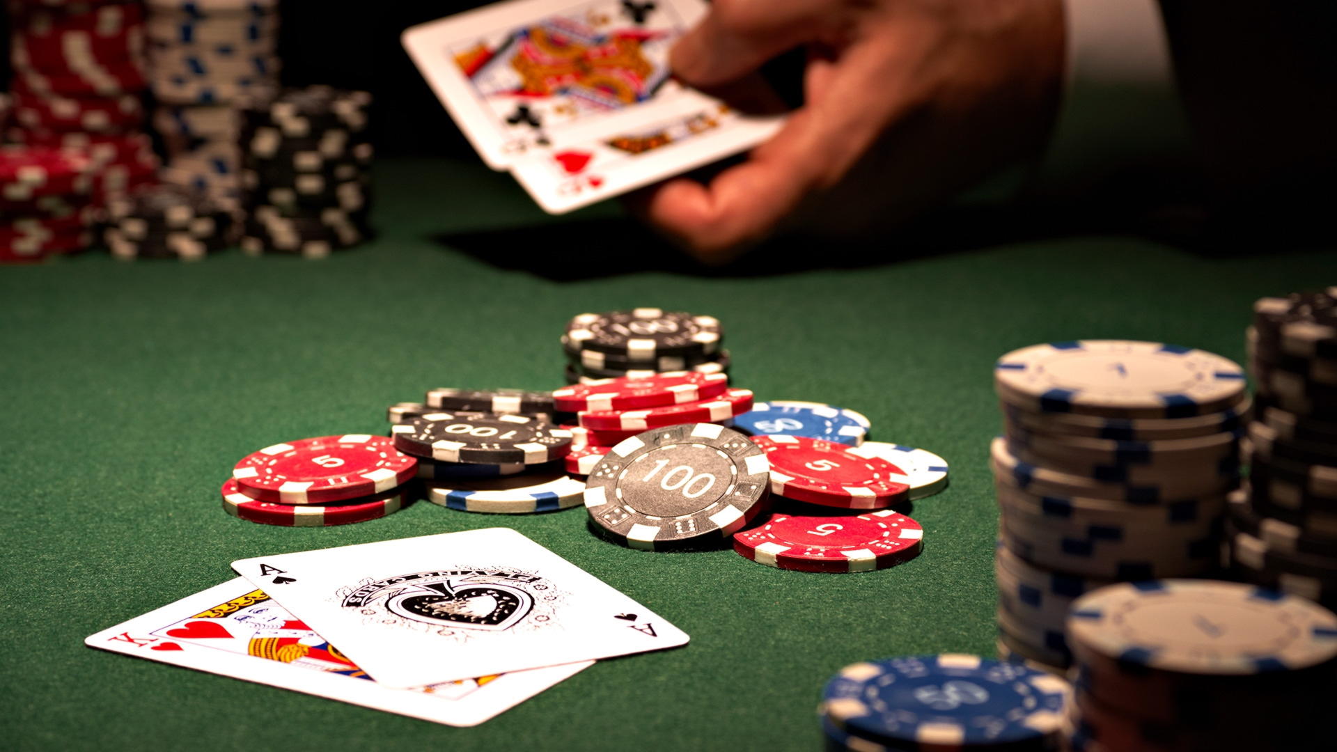 $175 Free Casino Tournament at 24 VIP Casino