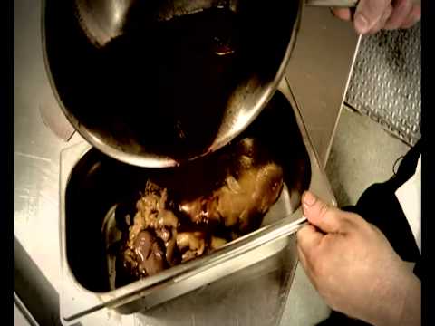 GOURMET TV - REAL CASINO DE MURCIA - FOIE PACHADO EN UVA MONASTRELL CON CRESPILLOS